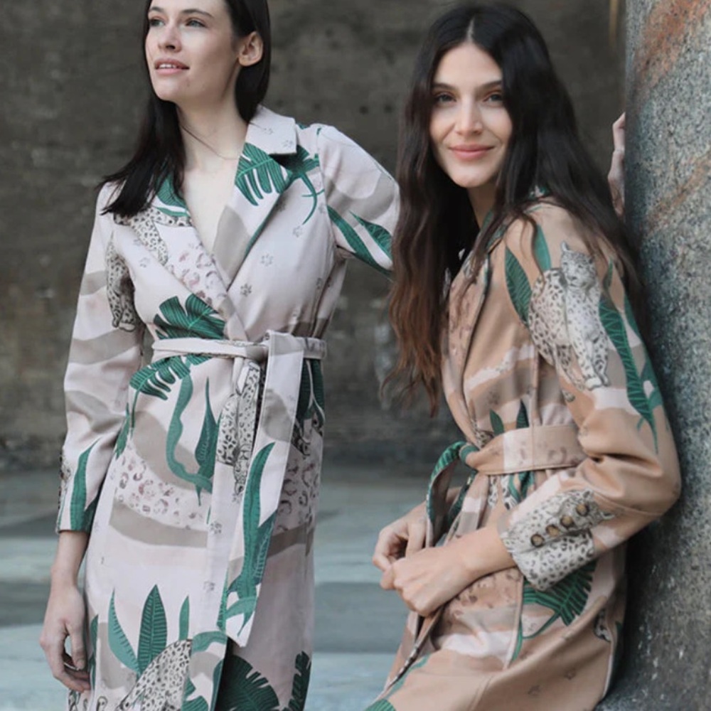 Las Surenas Jungle D' Amour Coat - XL - NWT